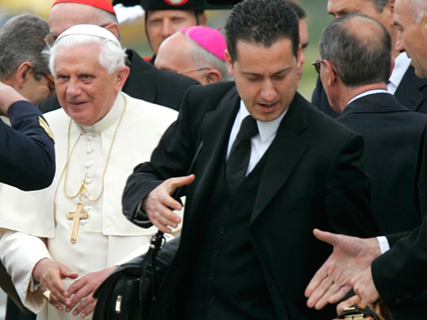 Papst Benedikt XVI. und Kammerdiener Paolo Gabriele
