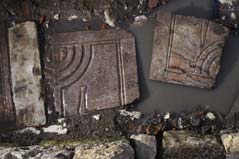 Ausgrabungsteile - Steinplatten mit Muster