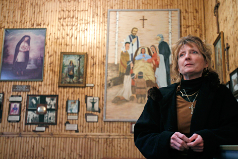 Beth Lynch, Managerin des Martyrs' Shrine für Kateri Tekakwitha in Auriesville, N.Y.