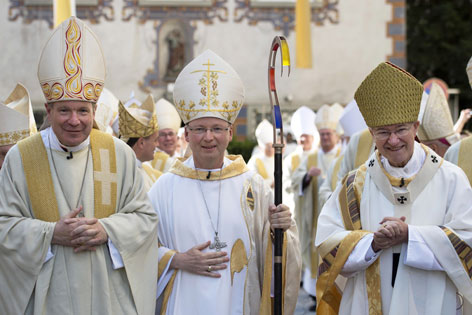 Der neue Bischof der Diözese Feldkirch - Benno Elbs mit  Christoph Schönborn und Alois Kothgasser