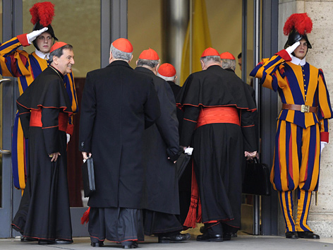 Kardinäle treffen zum Konklave im Vatikan zusammen