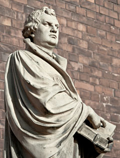 Martin-Luther-Statue