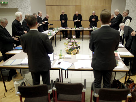 Die österreichischen Bischöfe bei einer Bischofskonferenz