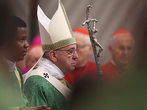 Eröffnungsgottesdienst der Weltbischofssynode im Petersdom am 4. Oktober 2015