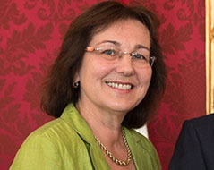 Die Präsidentin der katholischen Frauenbewegung Österreich, Veronika Pernsteiner