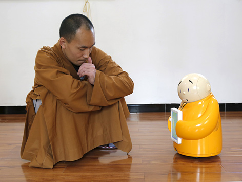 Meister Xianfan und der Robotermönch Xian'er