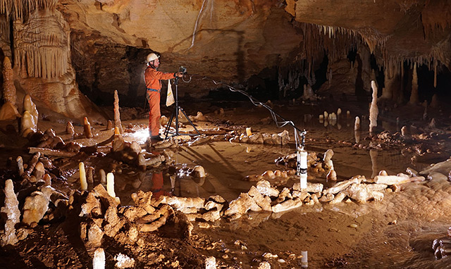 Bruniquel-Höhle: Kultstätte der Neandertaler mit kreisförmigen Mäuerchen