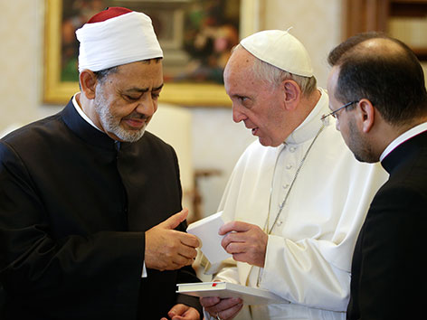 Papst Franziskus und Großimam Ahmed al-Tajjib