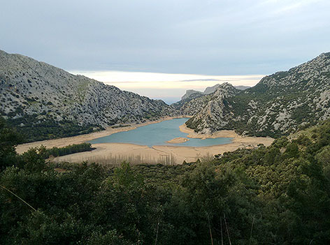 Gorg Blau auf Mallorca - Wasserrückgang