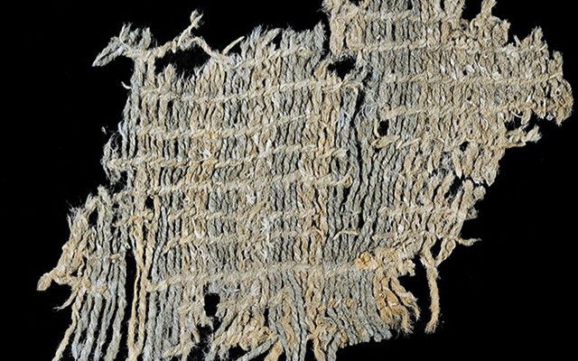 Uraltes Textil aus den Anden zeigt noch Spuren von Blau
