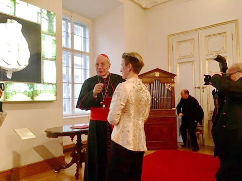 Kardinal Schönborn mit Barbara Riedl-Daser