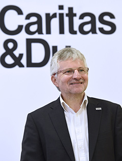Der Linzer Caritas-Präsident Franz Kehrer