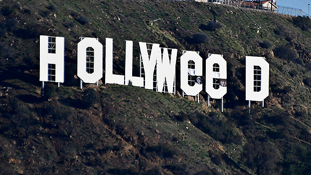 Der zu "Hollyweed" umgestaltete "Hollywood"-Schriftzug