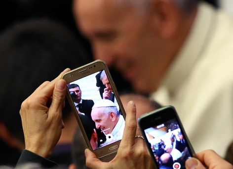 Papst Handy
