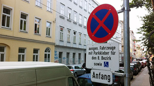 Straßenschild Anrainerparkplätze