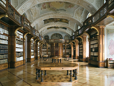 Bibliothek im Stift Zwettl