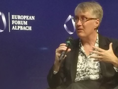 Die Informatikerin Joanna Bryson beim Europäischen Forum Alpbach