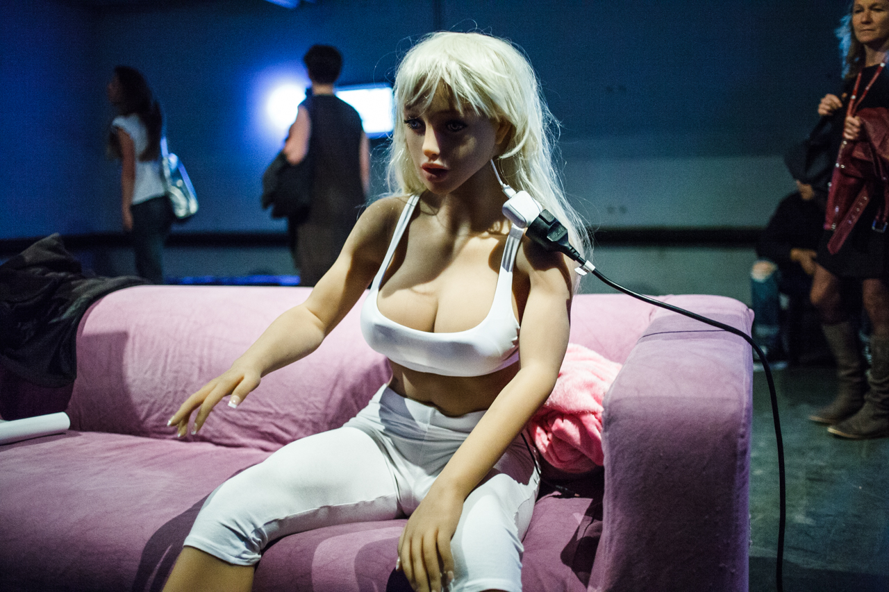 Bilder von der Ars Electronica: die Sexpuppe