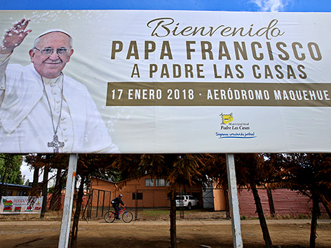 Plakat zum Papst-Besuch in Temuco, Chile