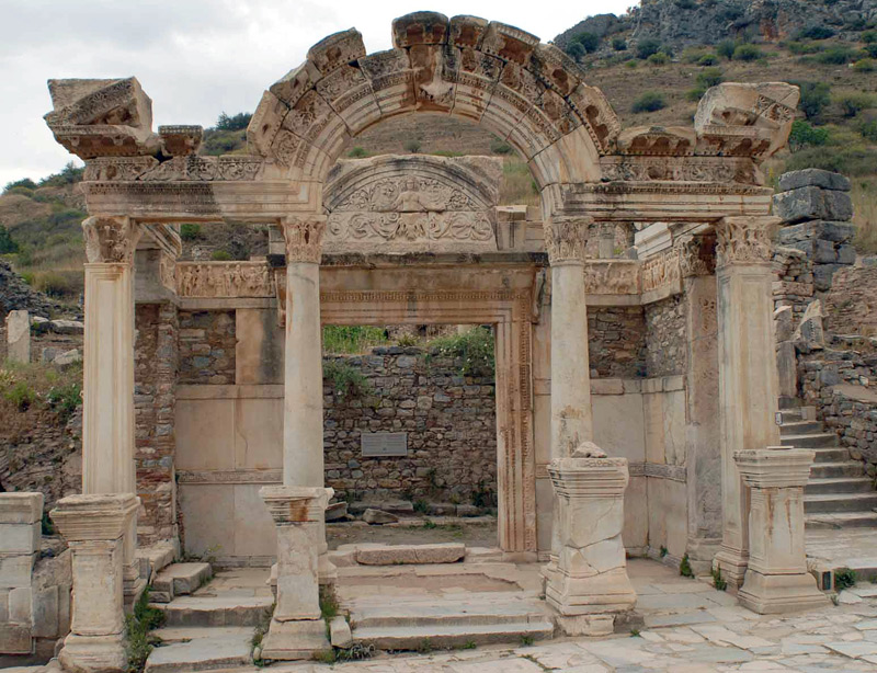 Hadrianstempel in Ephesos
