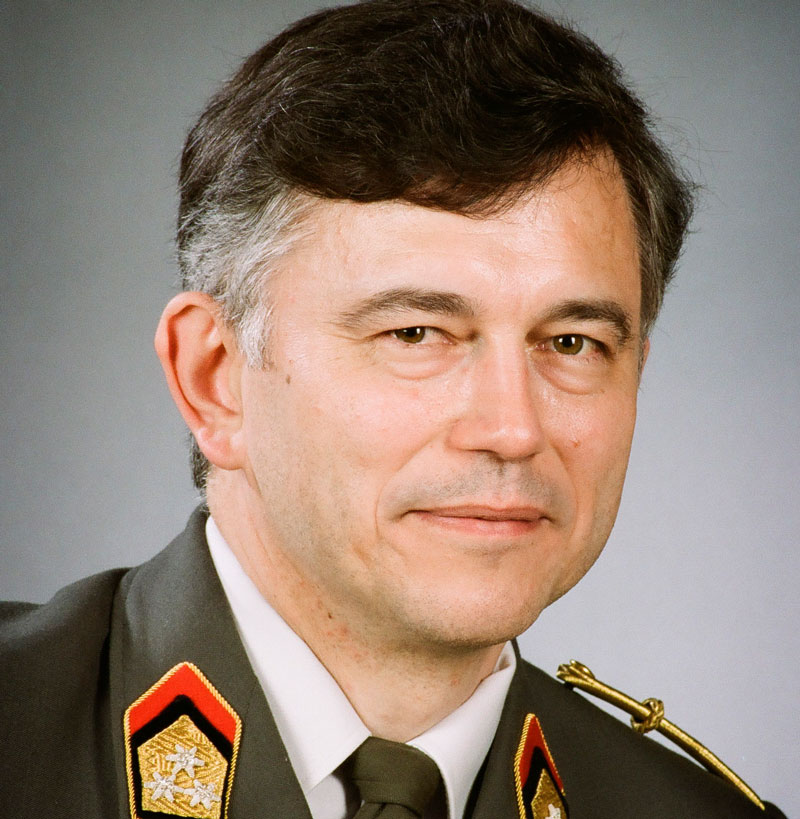 Oberst Walter Unger
