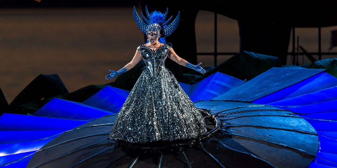 Die "Königin der Nacht" aus Mozarts "Zauberflöte" bei den Bregenze Festspielen 2014