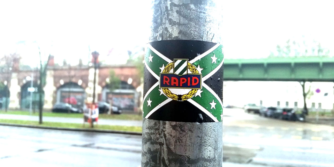 Rapid und Antifa Sticker