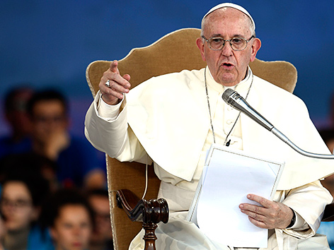 Papst: Schmerz von Missbrauchsopfern lange ignoriert