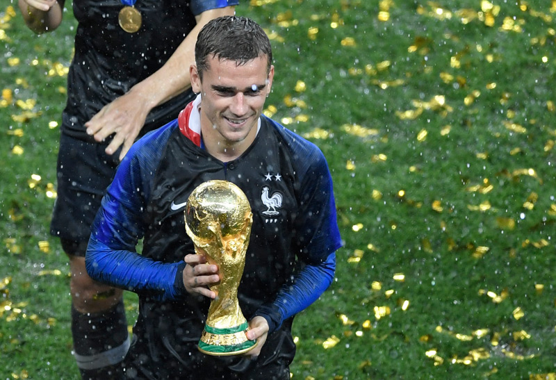 Der französische Spielmacher Antoine Griezmann nach dem Sieg über Kroatien im Finale der Fußballweltmeisterschaft 2018