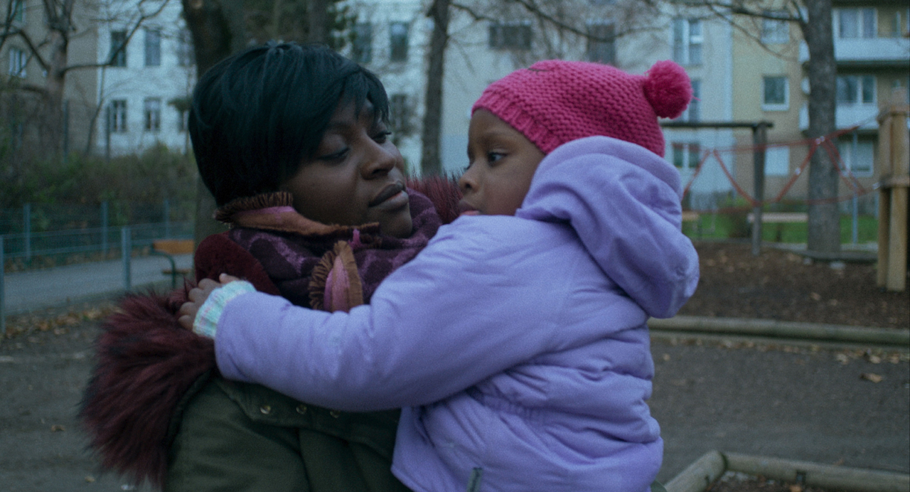 Aus dem Film "Joy": Frau mit Kleinkind