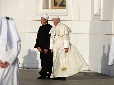 Papst Franziskus mit Groß-Imam der Scheich Zayed Moschee, Ahamad al-Tayyib