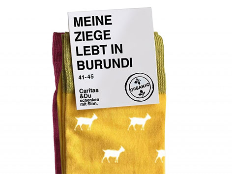 Caritas-Socken mit Ziegen drauf