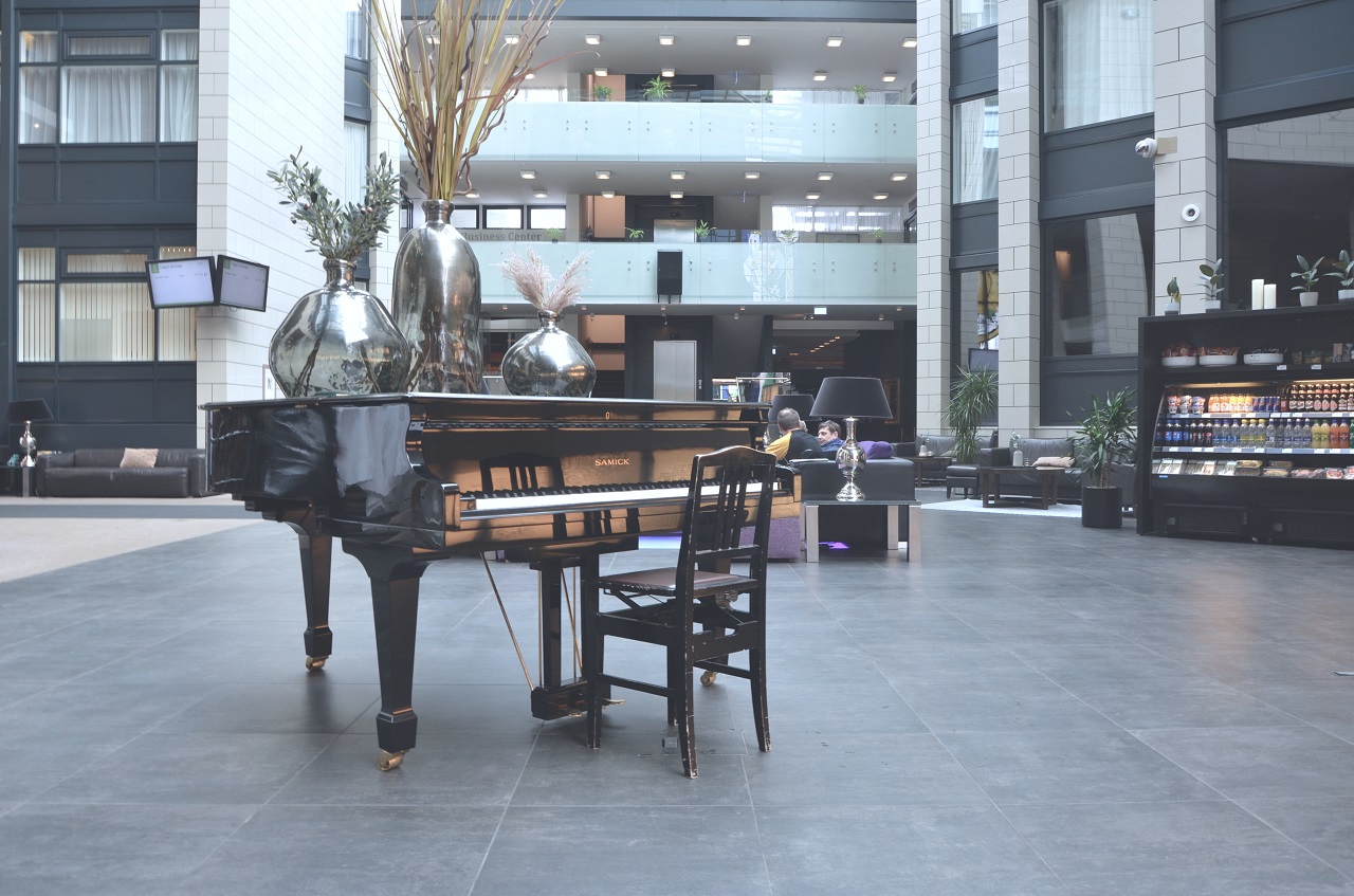 Piano im Grand Hotel Reykjavik