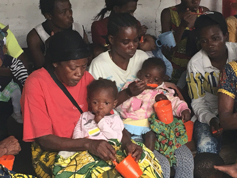 Mütter Kinder Kongo Unterernährung