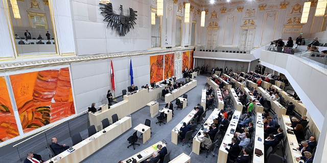 Plenarsaal des Nationalrats in der Hofburg