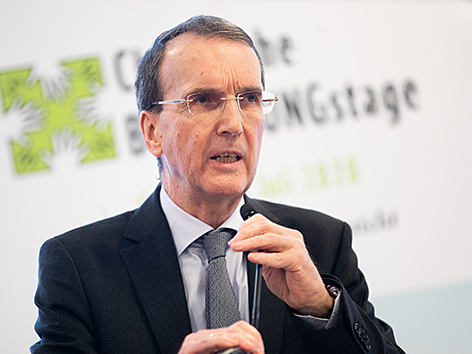 Evangelischer Synodenpräsident und Rechtsanwalt Peter Krömer