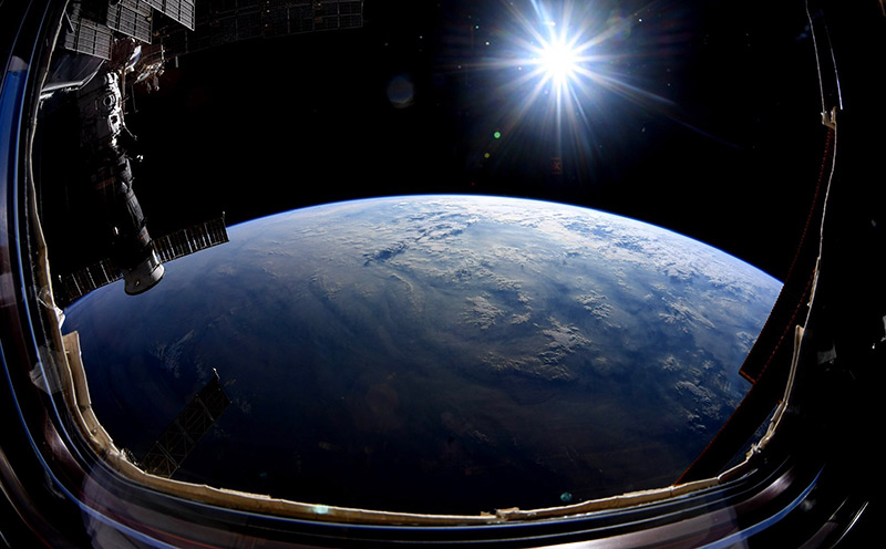 Blick von der ISS auf die Erde