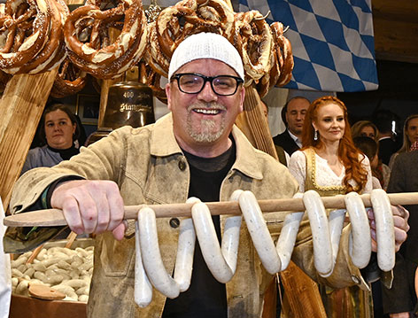 DJ Ötzi bei der "Weißwurstparty 2020" beim Stanglwirt in Going.