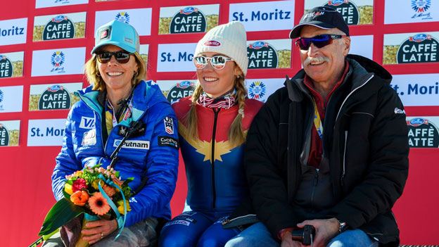 Mikaela Shiffrin mit ihren Eltern bei der Ski-Weltmeisterschaft in St.Moritz
