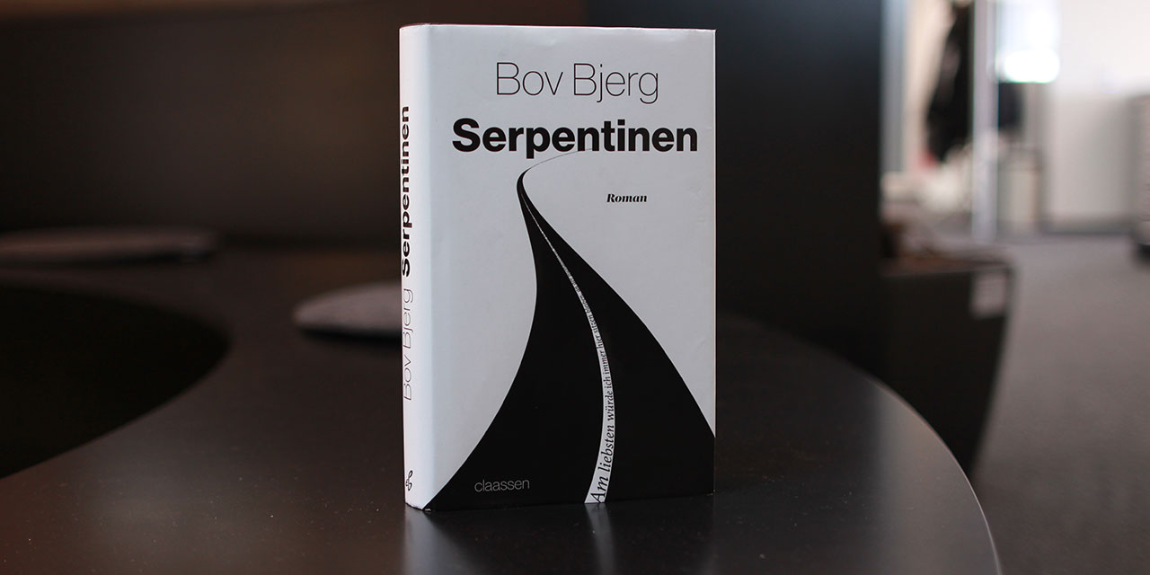 Buchcover von Bov Bjergs Roman "Serpentinen"