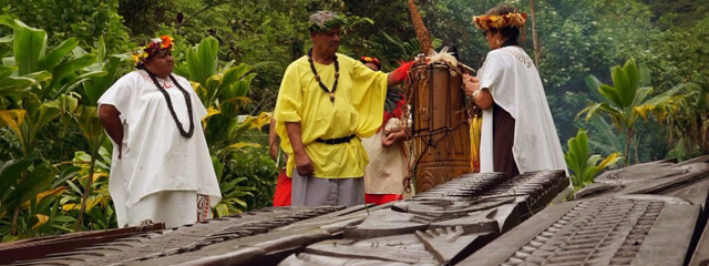 Kulturrevival im wilden Inneren der Insel,Tahiti.