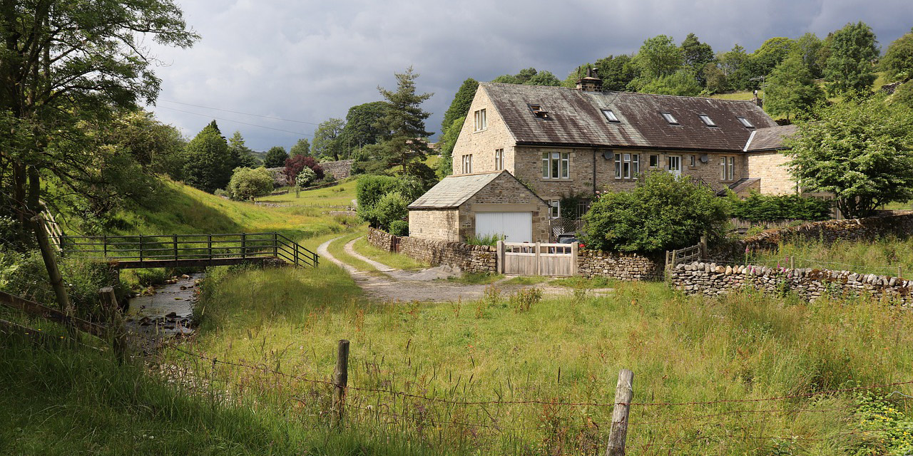 Einzelnes Haus im ländlichen Yorkshire, England