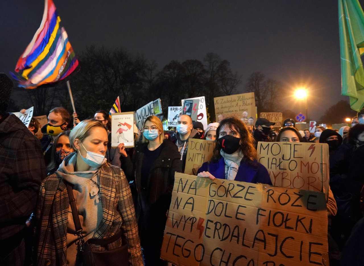 Proteste gegen das neue Abtreibungsgesetz in Polen 2020