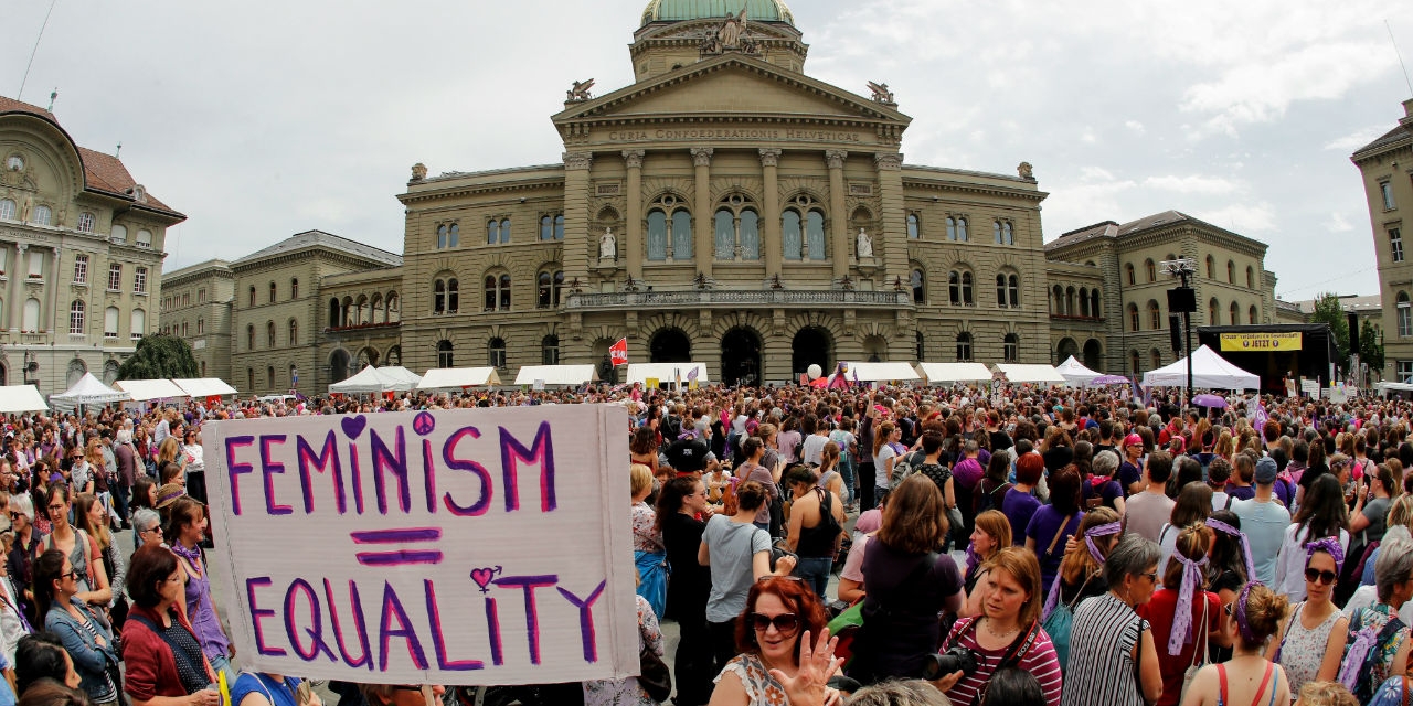 Frauen beim Frauenstreik in Bern im Juni 2019