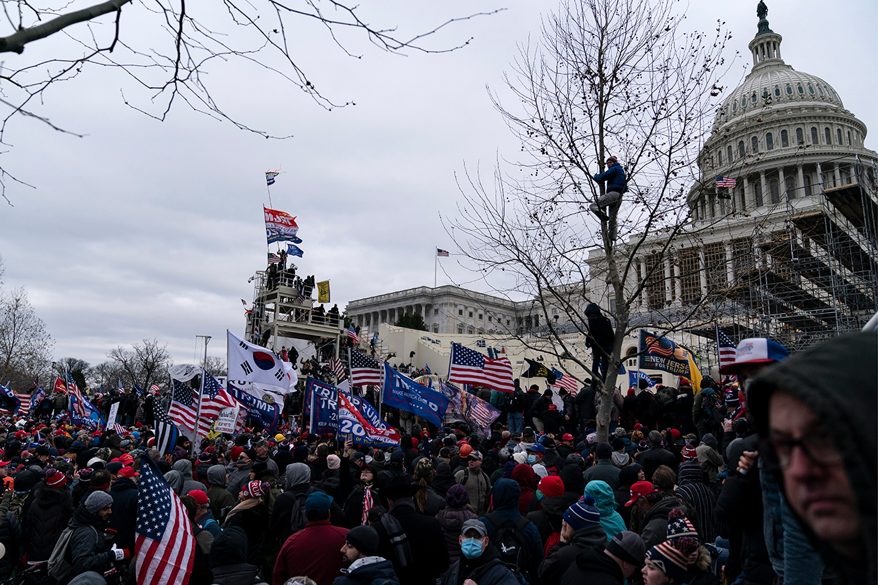 Vor dem Kapitol in Washington am 6. Jänner: Demonstration von Trump-Anhänger*innen