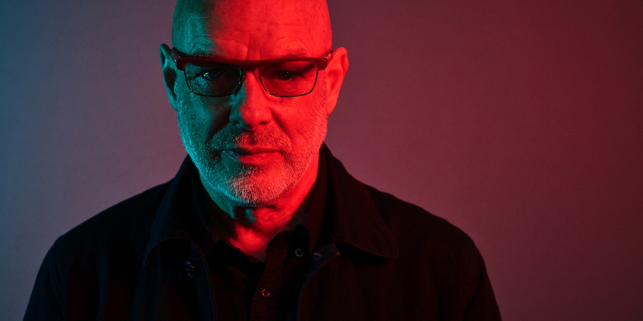 Brian Eno kommt mit seiner Installation "77 Million Paintings" zum Elevate Festival 2021