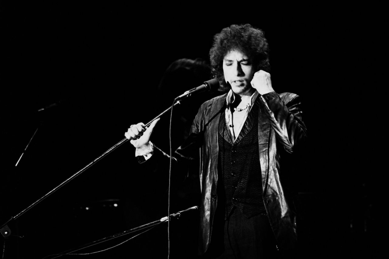 In this file photo taken on July 4, 1978 US poet and folk singer Bob Dylan performs at the Pavillon de Paris