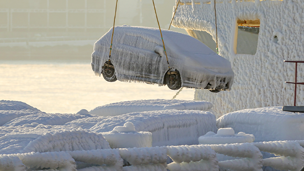 Fahrzeuge eingefroren