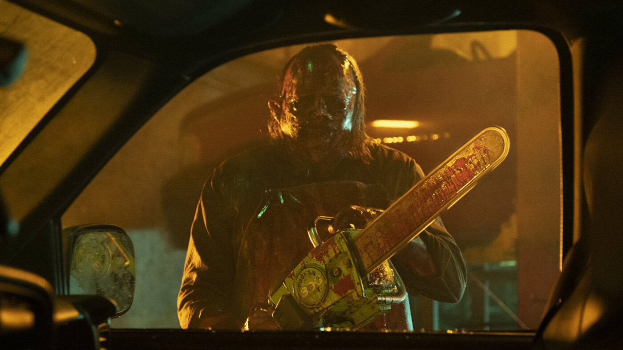 Leatherface mit Kettensäge, Szene aus dem Film "Texas Chainsaw Massacre"