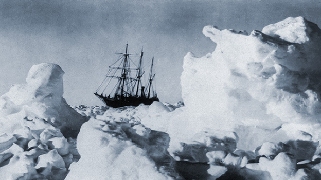 Die "Endurance" stecke in der Antarktis fest, 1916